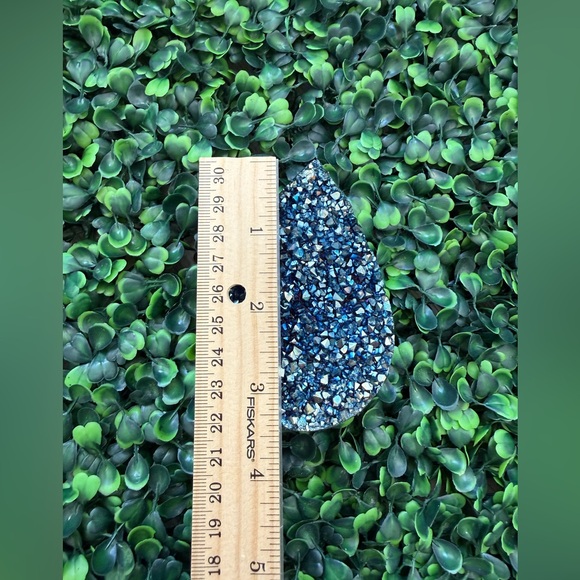 Titanium Quartz - Picture 5 of 5